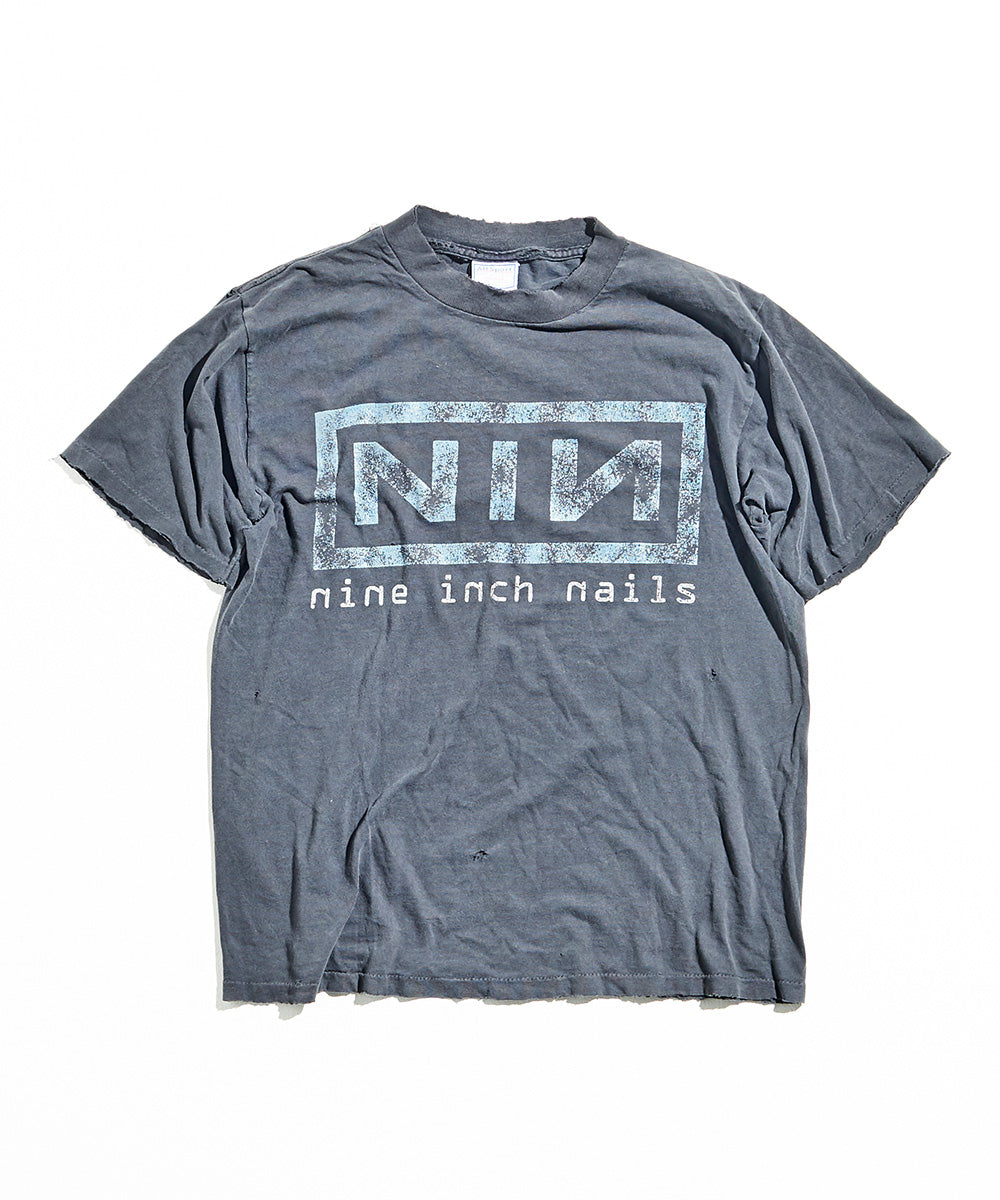 Nine inch nails tシャツ