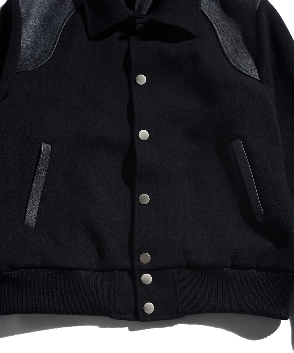 COdee Cozy Varsity Jacket – UNTORN